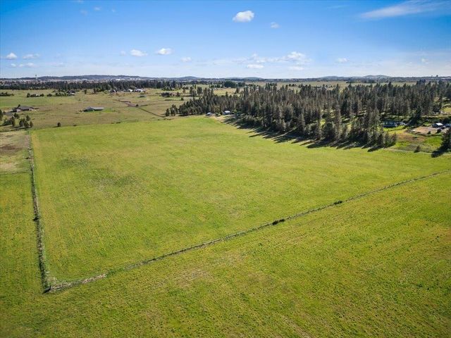 8323 W Mission Rd, Spokane, WA 99224