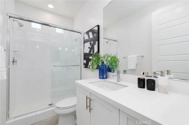 105 Catalyst, Irvine, CA 92618