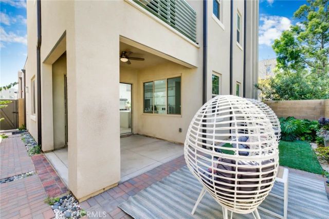 105 Catalyst, Irvine, CA 92618