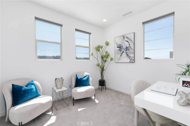 105 Catalyst, Irvine, CA 92618