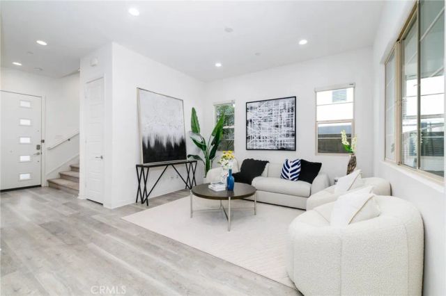 105 Catalyst, Irvine, CA 92618