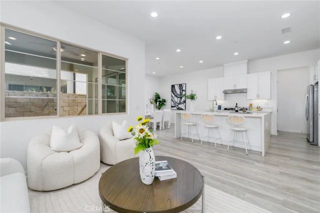 105 Catalyst, Irvine, CA 92618