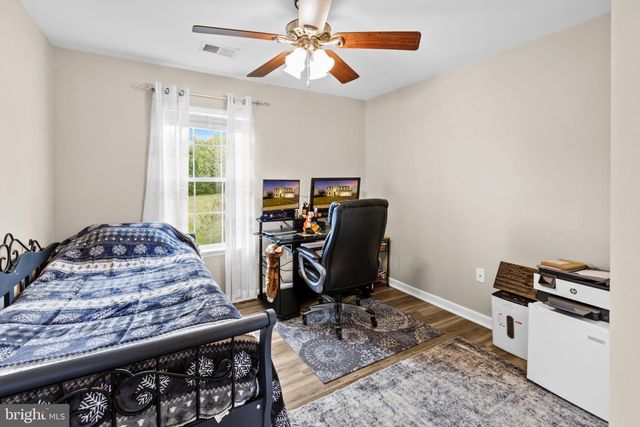 18 LITTLE FIELD DR, Fredericksburg, VA 22405