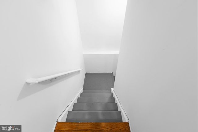 18 LITTLE FIELD DR, Fredericksburg, VA 22405