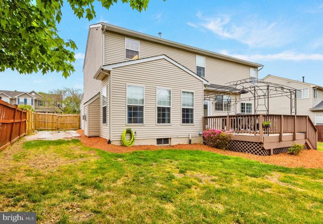 18 LITTLE FIELD DR, Fredericksburg, VA 22405