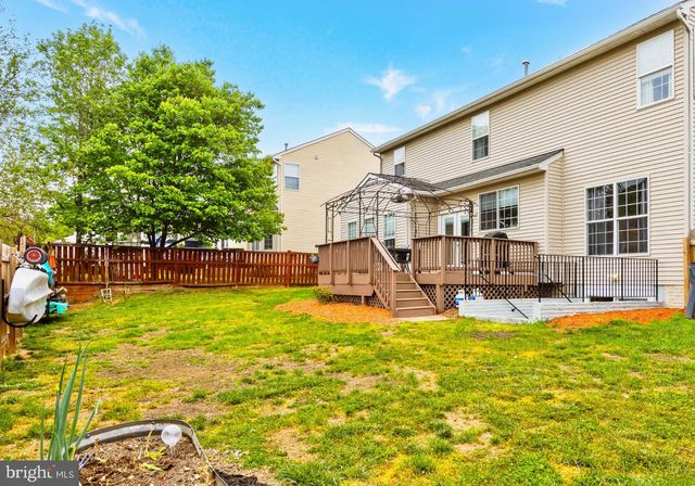 18 LITTLE FIELD DR, Fredericksburg, VA 22405