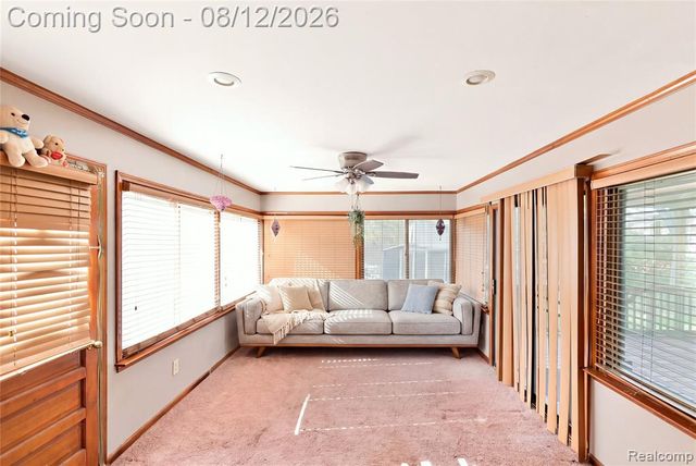 5383 Gerald Street, Warren, MI 48092