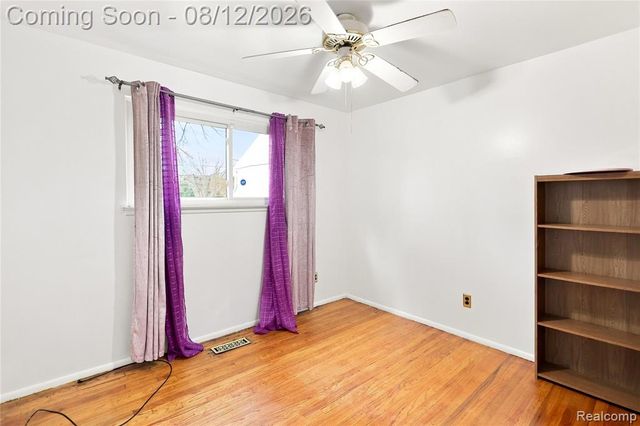 5383 Gerald Street, Warren, MI 48092