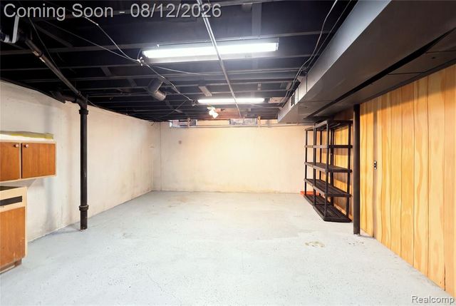 5383 Gerald Street, Warren, MI 48092