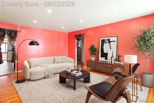 5383 Gerald Street, Warren, MI 48092