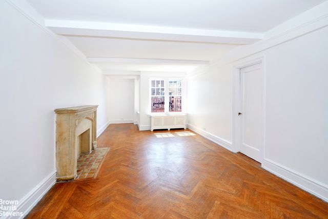 315 Riverside Dr Apt 14C, New York City, NY 10025