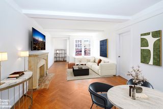 315 Riverside Dr Apt 14C, New York City, NY 10025