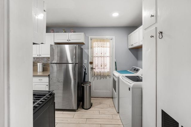 3249 U St, Antelope, CA 95843