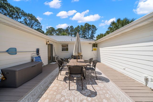 10 Fairway Drive, Santa Rosa Beach, FL 32459