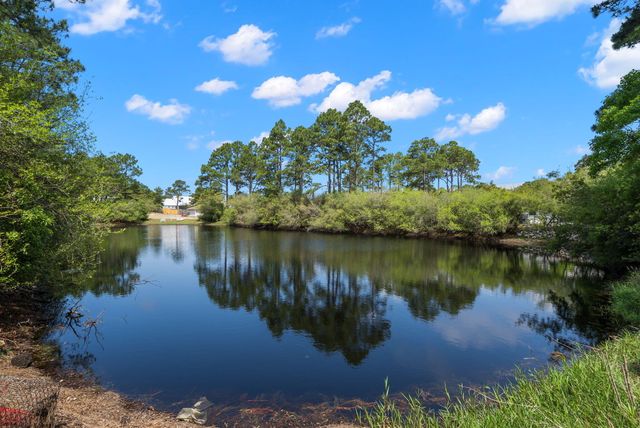 10 Fairway Drive, Santa Rosa Beach, FL 32459