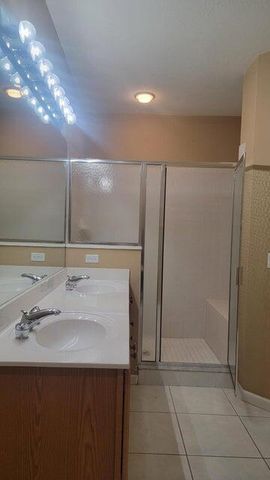 8243 Mulligan Circle 3522 A, Port St. Lucie 3522 A, Port St Lucie, FL 34986