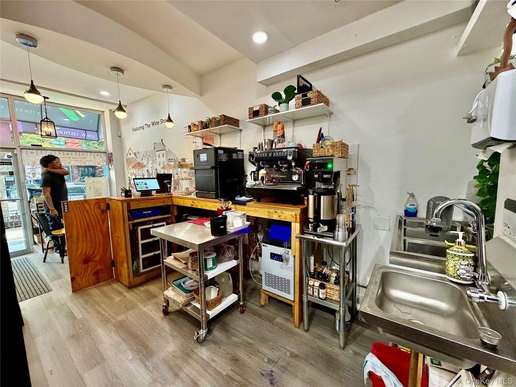236 West 135th Street, New York (manhattan), NY 10030 — photo 3