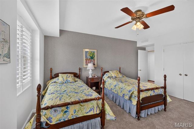 710 S Hanley Road 10A, Clayton, MO 63105