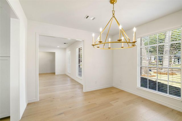 5707 Ash Oak Drive, Houston, TX 77091