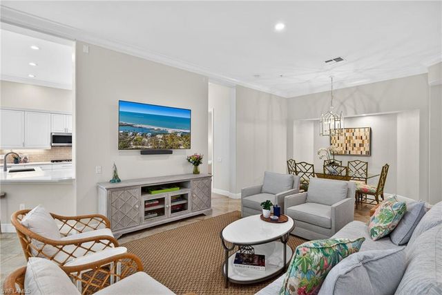 28530 Calabria CT 102, Naples, FL 34110