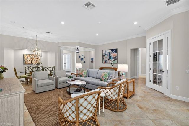 28530 Calabria CT 102, Naples, FL 34110