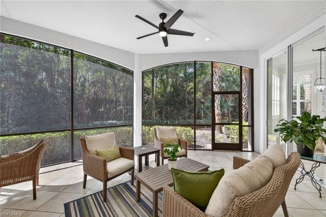 28530 Calabria CT 102, Naples, FL 34110