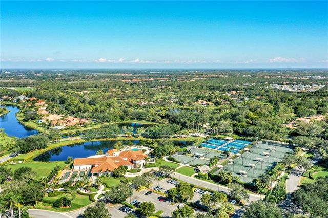 28530 Calabria CT 102, Naples, FL 34110