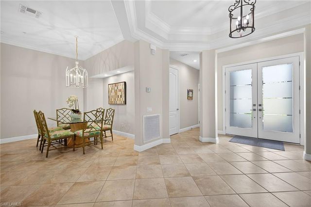 28530 Calabria CT 102, Naples, FL 34110