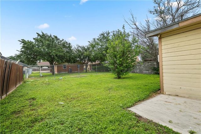 806 S 20th Avenue, Edinburg, TX 78539