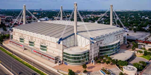 712 N Palmetto, San Antonio, TX 78202