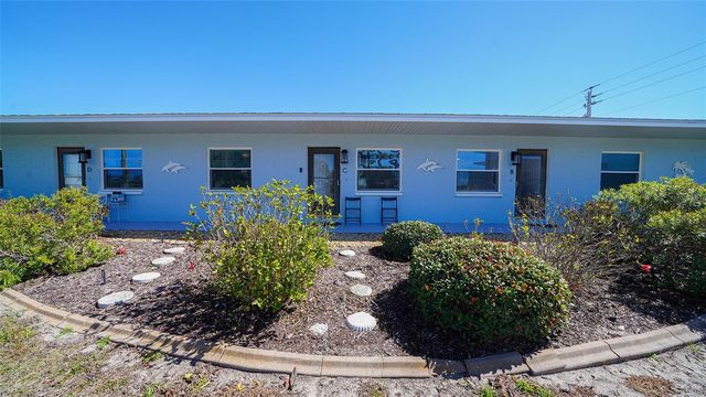 100 BAYSHORE ROAD C, Nokomis, FL 34275