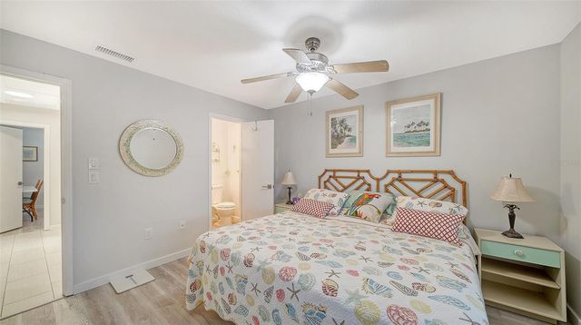 100 BAYSHORE ROAD C, Nokomis, FL 34275