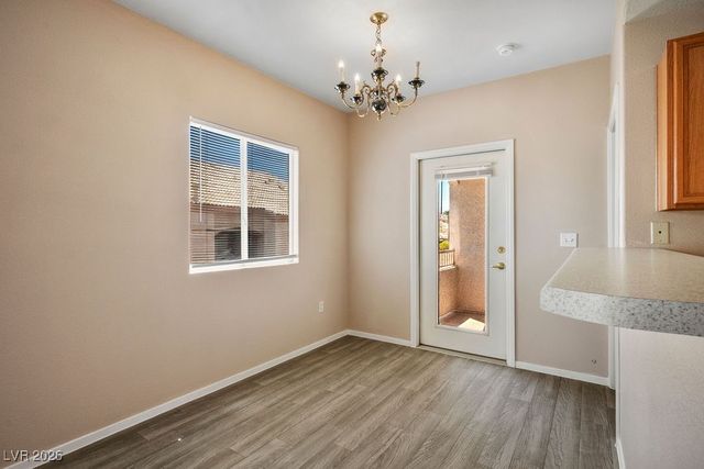 4655 GOLD DUST Avenue 211, Las Vegas, NV 89120