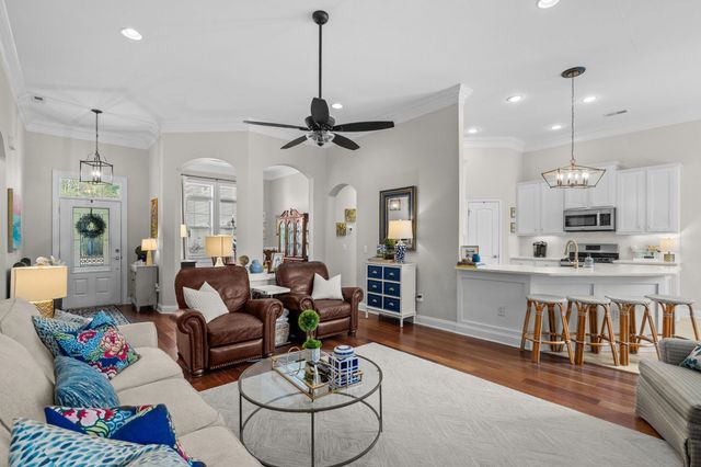 54 Summerlight Dr., Murrells Inlet, SC 29576