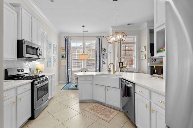 54 Summerlight Dr., Murrells Inlet, SC 29576