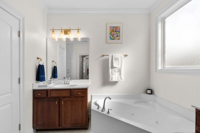 54 Summerlight Dr., Murrells Inlet, SC 29576