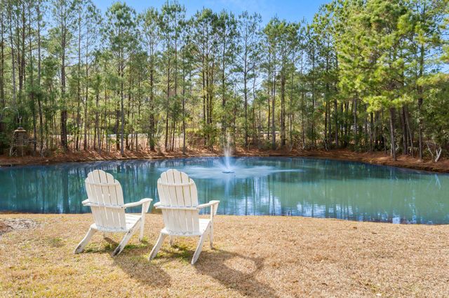 54 Summerlight Dr., Murrells Inlet, SC 29576