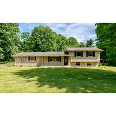 7855 Bluff Road, Indianapolis, IN 46217
