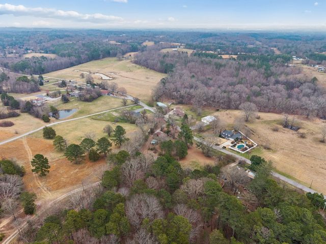 3174 N Marble Top Road, Chickamauga, GA 30707