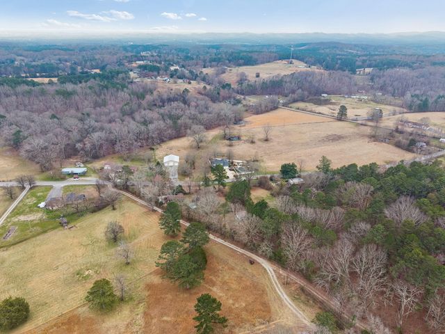 3174 N Marble Top Road, Chickamauga, GA 30707