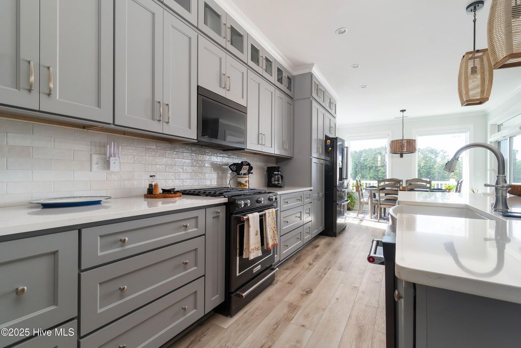 Image 11 of property listing at 609 Bell Point Road, Merritt, NC 28556