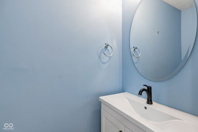 5747 Wheeler Road, Indianapolis, IN 46216