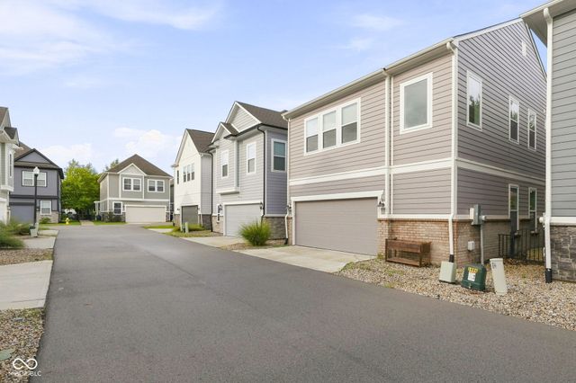5747 Wheeler Road, Indianapolis, IN 46216