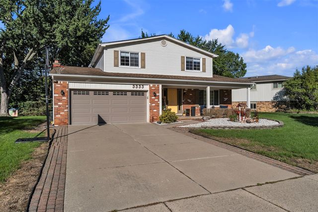 5555 Patterson Drive, Troy, MI 48085