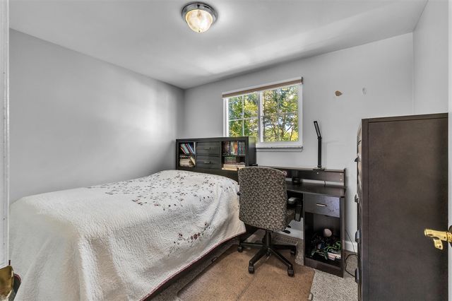 5555 Patterson Drive, Troy, MI 48085