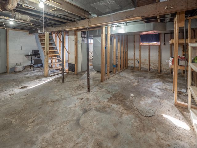 1910 N Rose Street, Kalamazoo, MI 49007