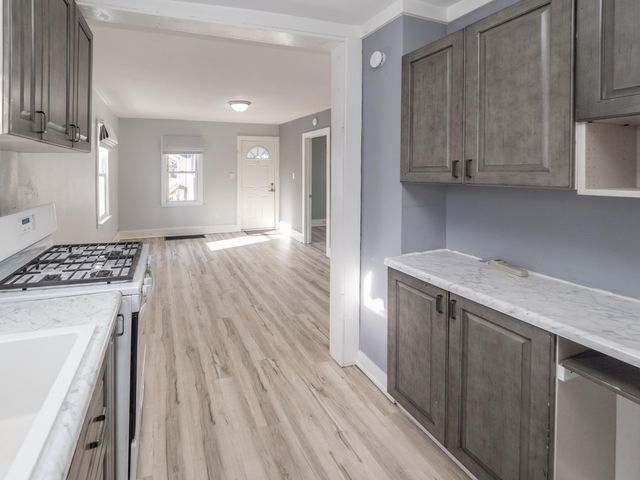 1910 N Rose Street, Kalamazoo, MI 49007