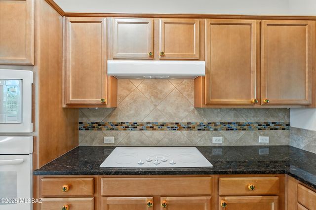 1979 E Orinda Lane, Green Valley, AZ 85614