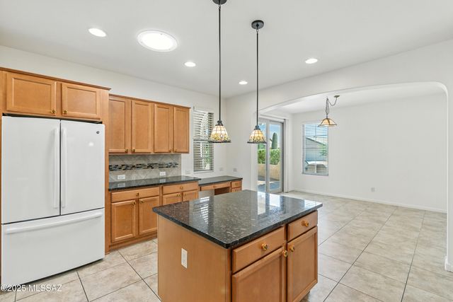 1979 E Orinda Lane, Green Valley, AZ 85614