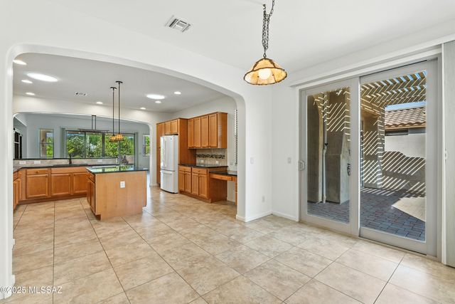 1979 E Orinda Lane, Green Valley, AZ 85614